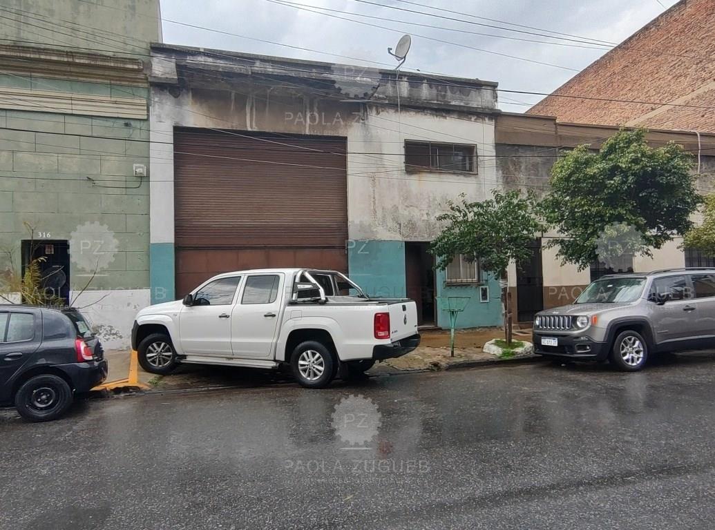 Dean Funes 3300