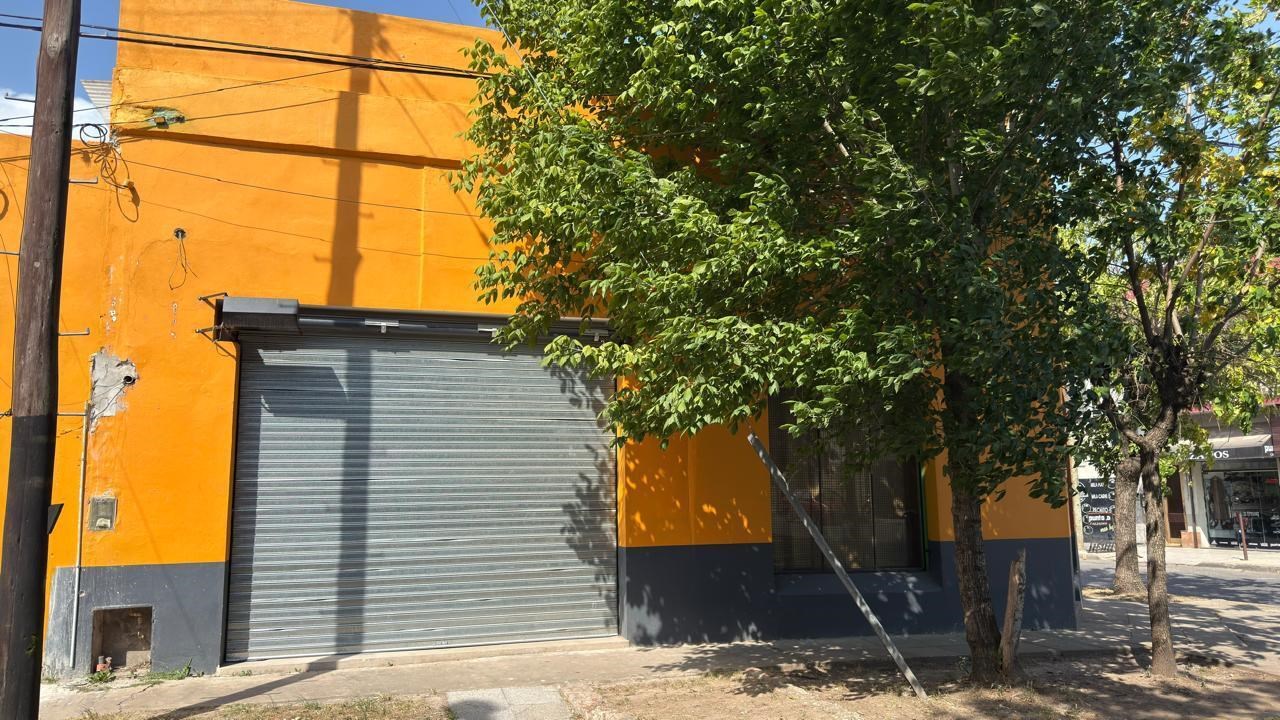 Rodolfo Moreno y santa rosalia 300