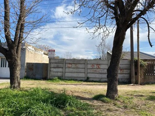 Lote En Mercedes Sobre Avenida 29
