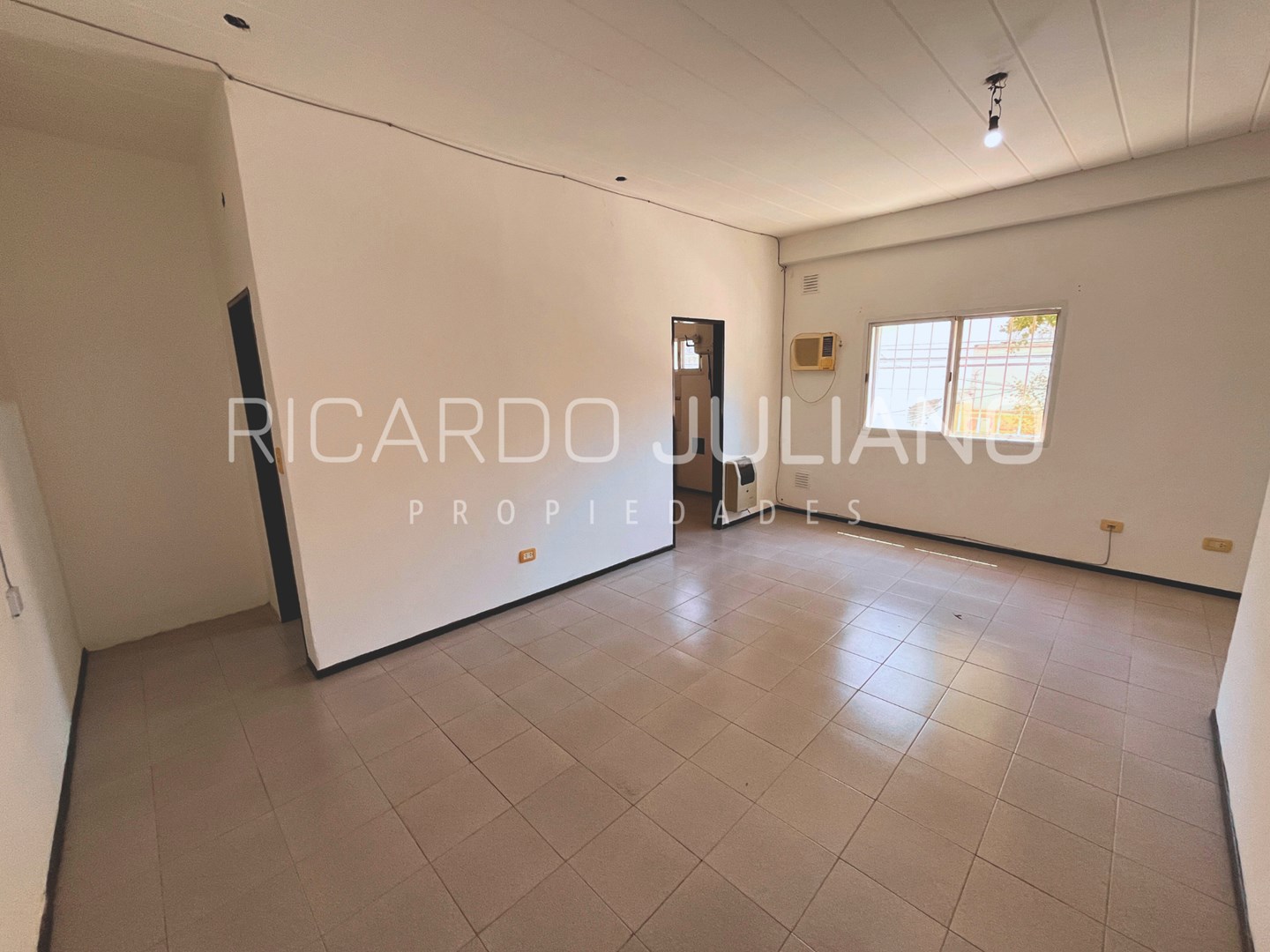 Lavalle 1300