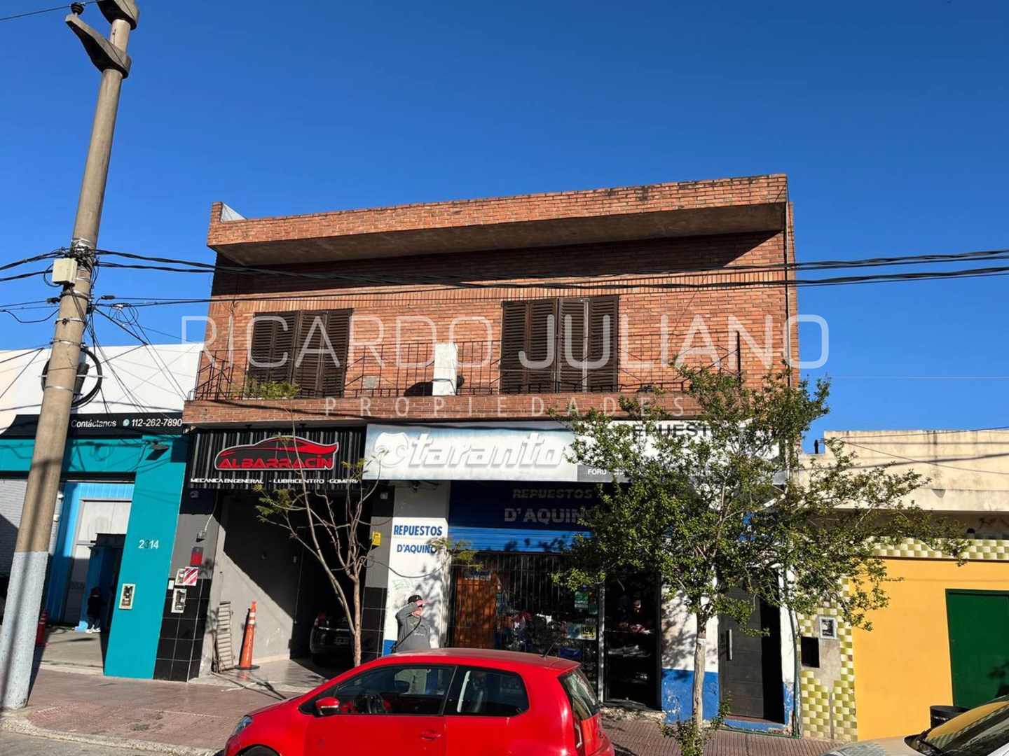 Av. Avellaneda 2200