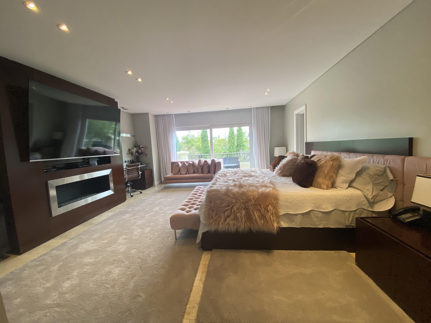 mastersuite.jpg