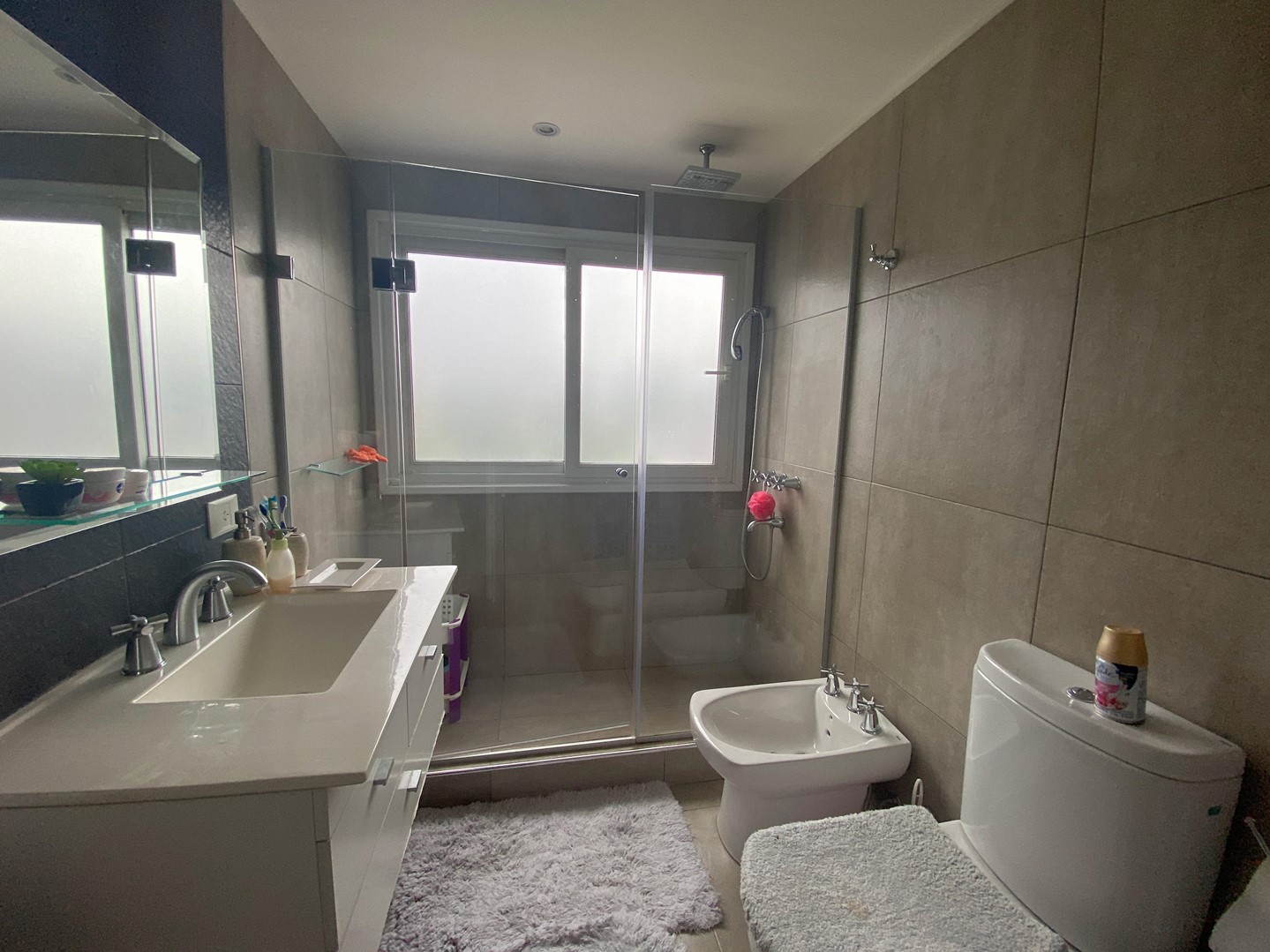 baño 3er piso.jpg