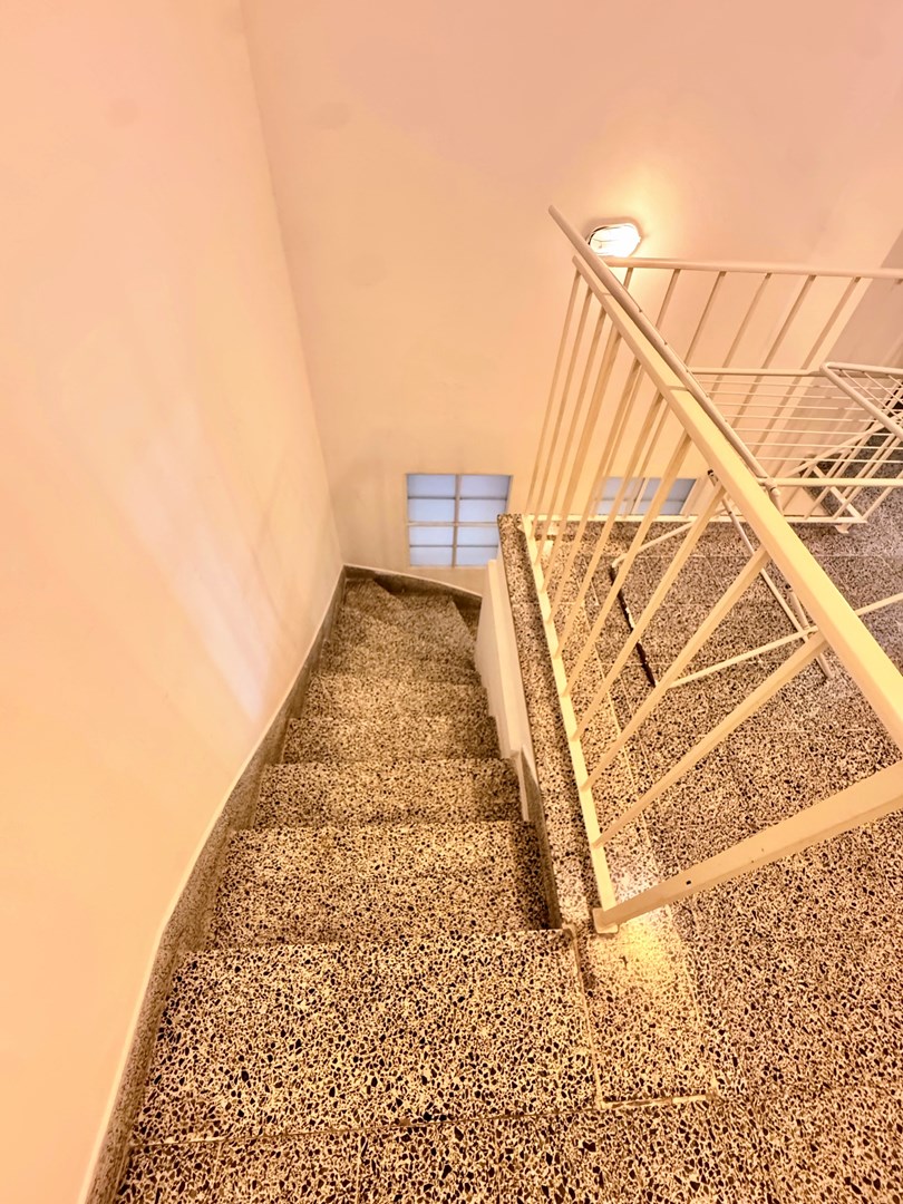 escalera servicio