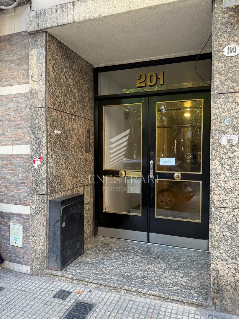 Del barco centenera 200