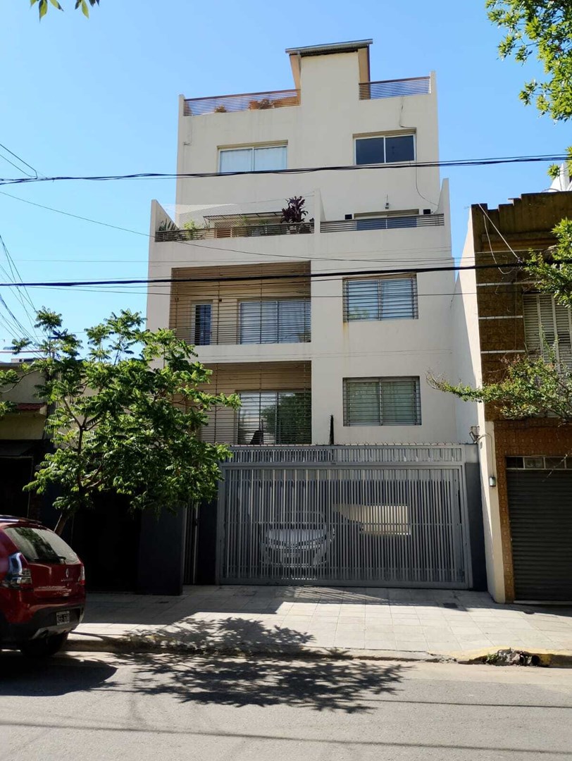 Crisologo Larralde 3000, 3 B