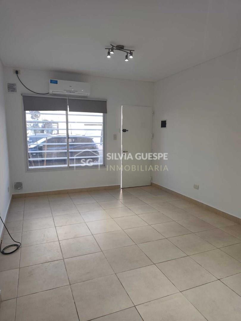 Nuñez 5700, PB