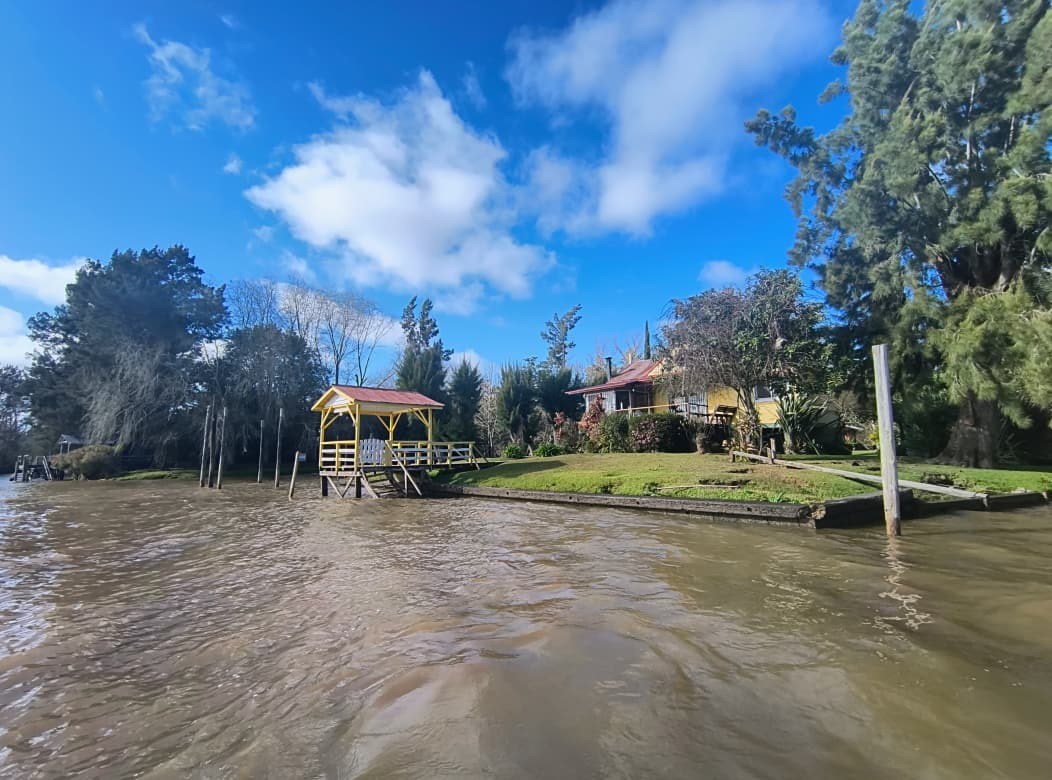 Rio o Arroyo Sarmiento Waikiki 0