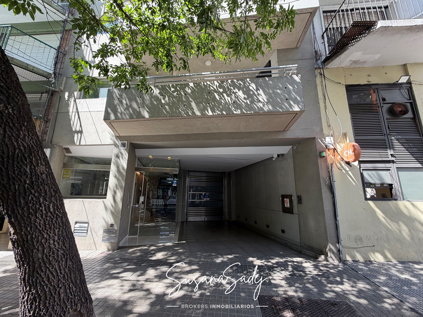 Virrey del Pino 2400