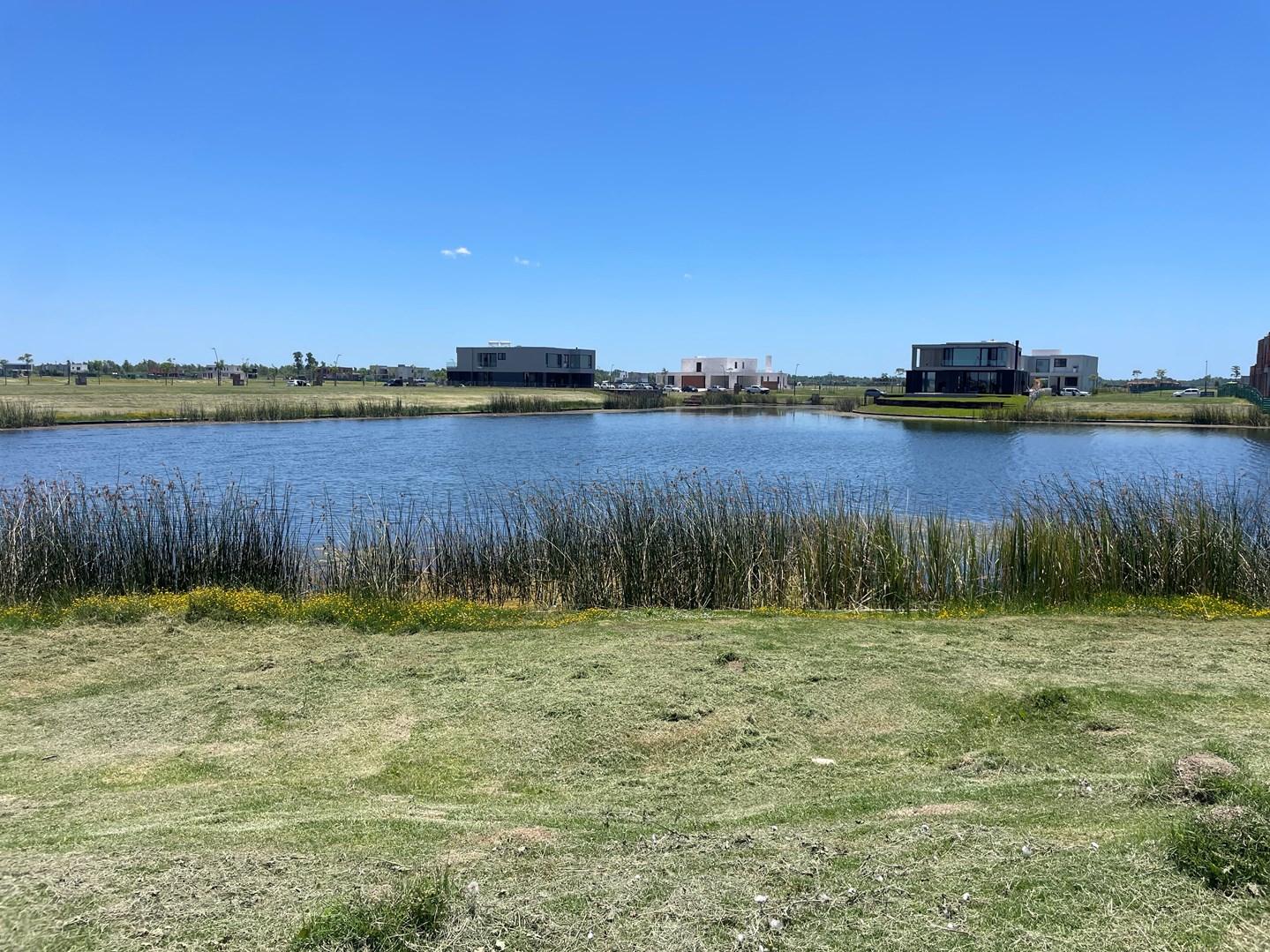 Amarras, Puertos del Lago