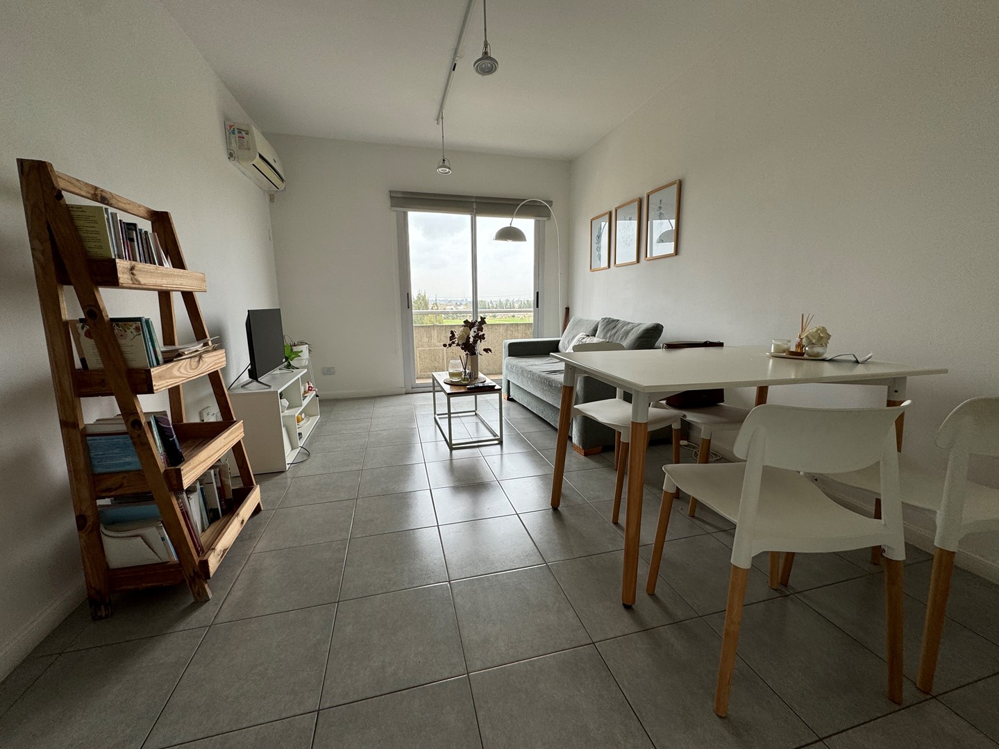 Avenida de los lagos 3100