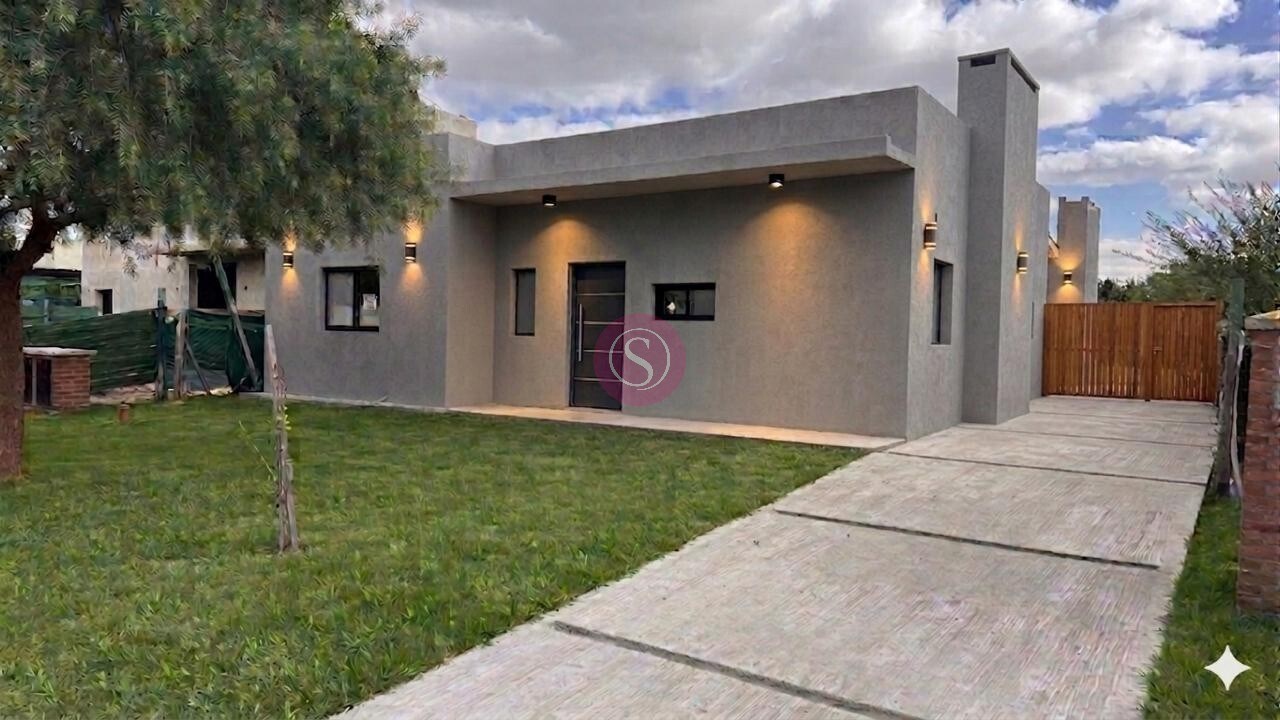 Casa en Venta, Barrio San Ramon, Pilar 0