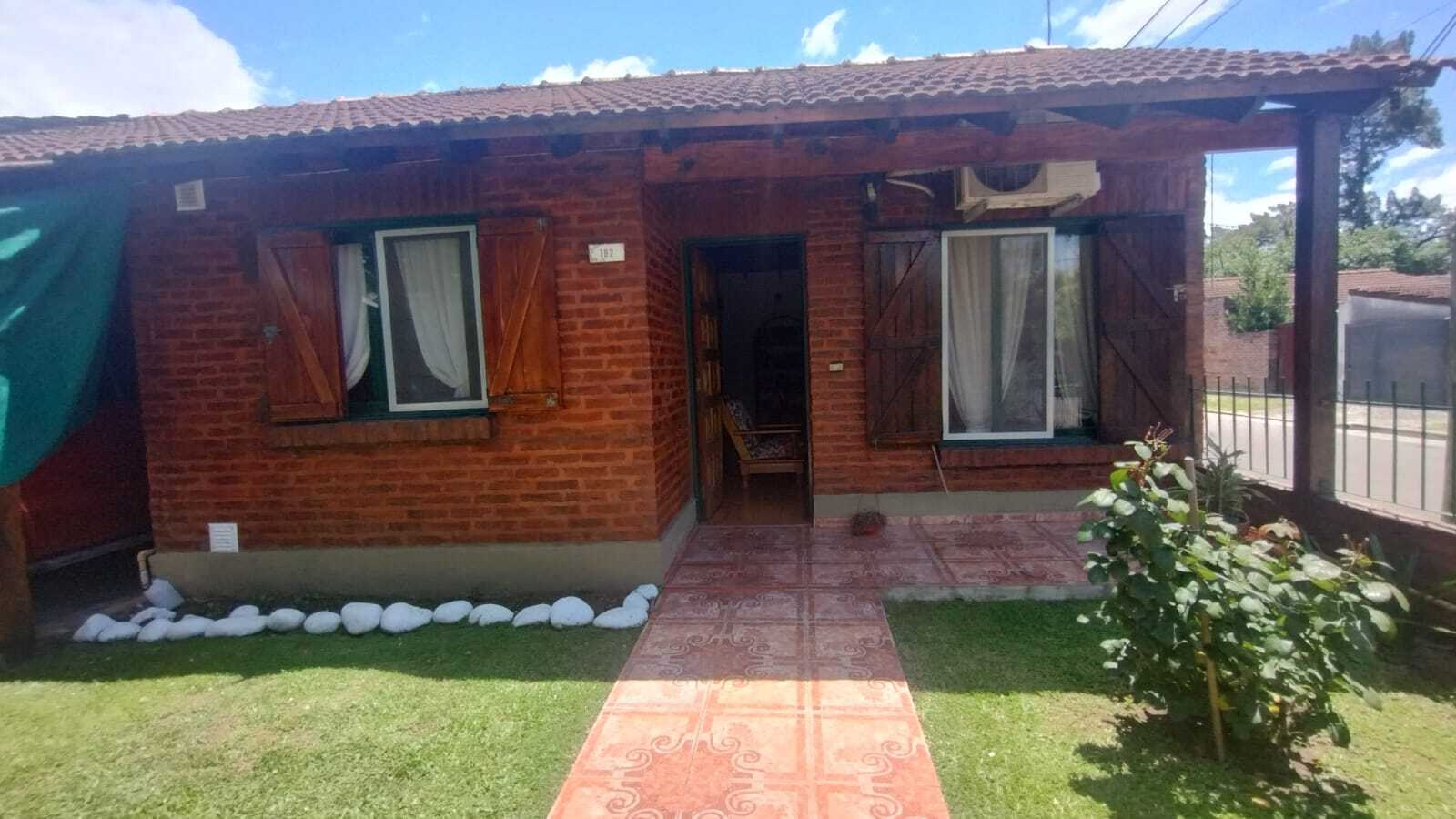 Avenida General Juan Domingo Peron 4300