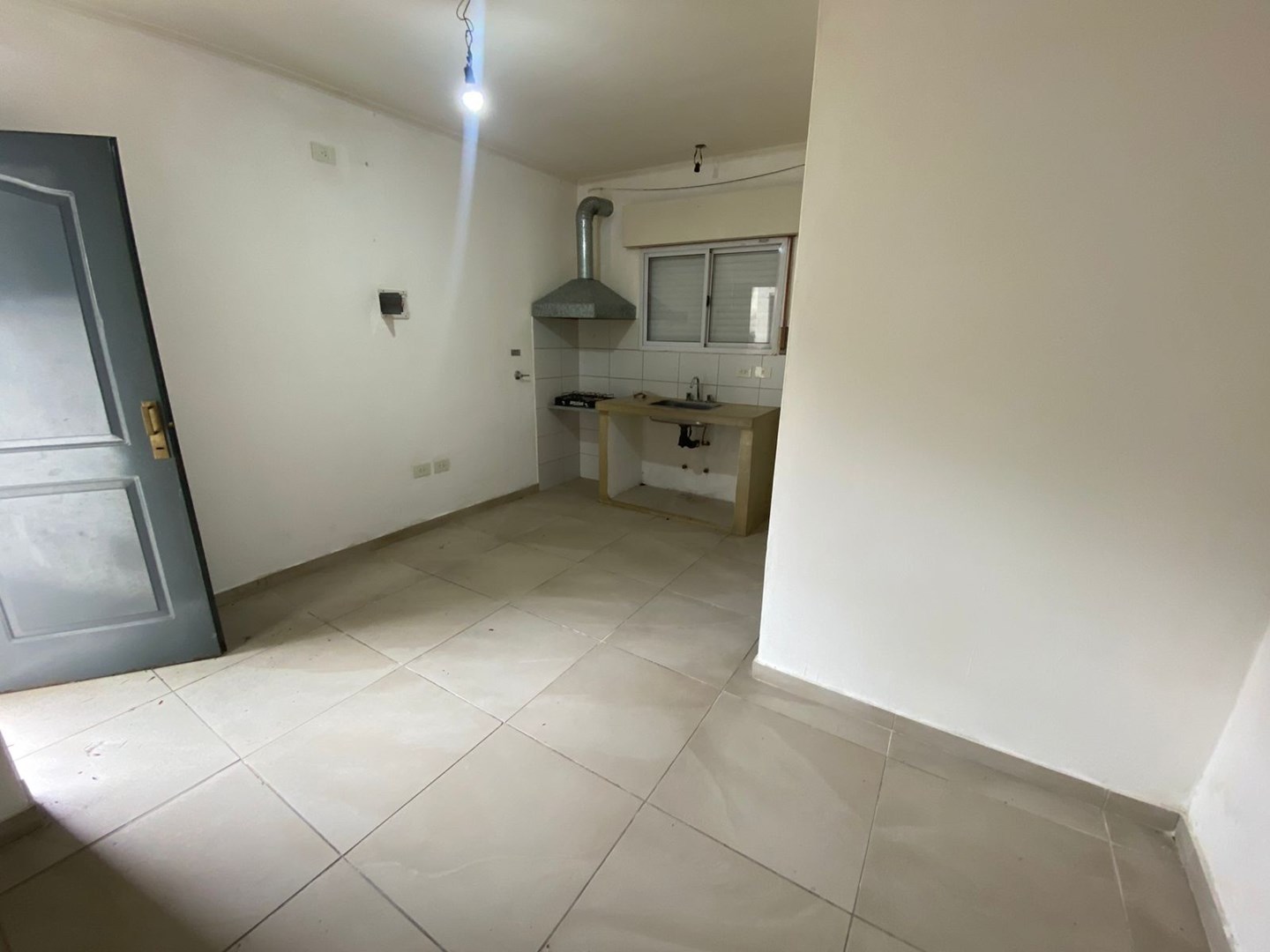 ITALIA Y GUEMES 1400