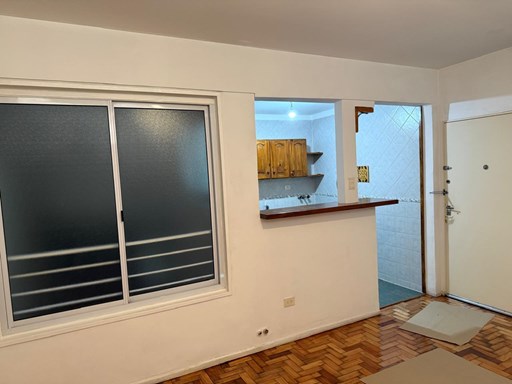 Avenida Maipu 1300, 2 C