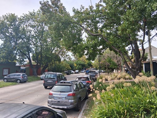 Primera junta 900, PB