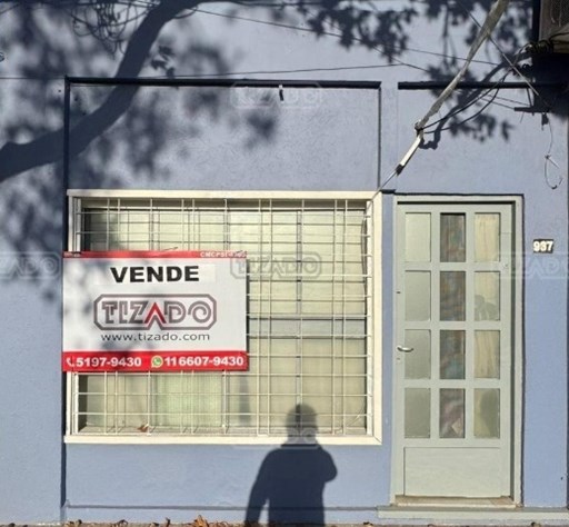 Primera junta 900, PB