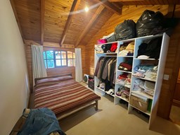 HABITACIÓN HUÉSPEDES