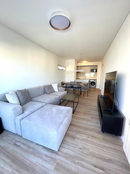 Federico Lacroze 3000, 8° A