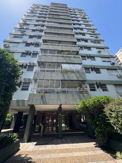 Crisologo Larralde 3400