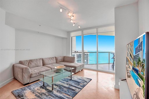 Collins Ave 16600