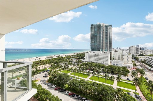 Collins Ave 2200