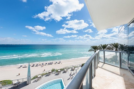 Collins Ave 17100