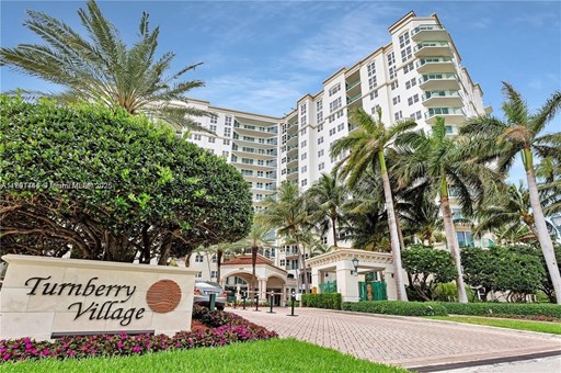 E Country Club Dr. 20000