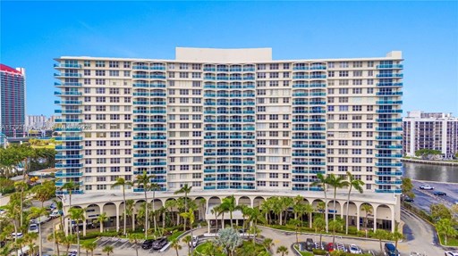 S Ocean Dr 3800