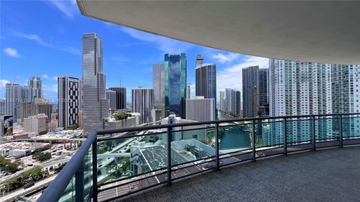 350 S Miami Ave #2401 300