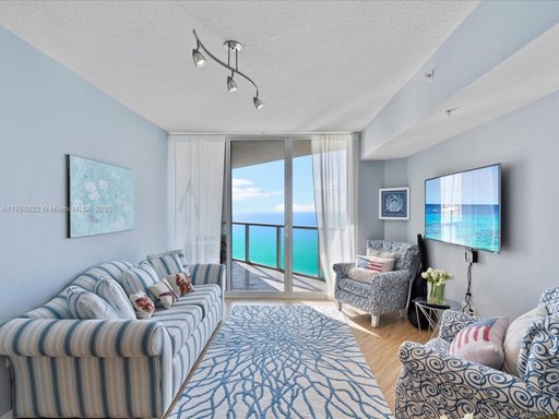 Collins Ave 16600