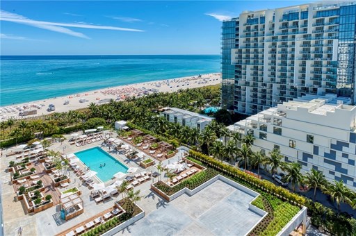 Collins Ave 2300
