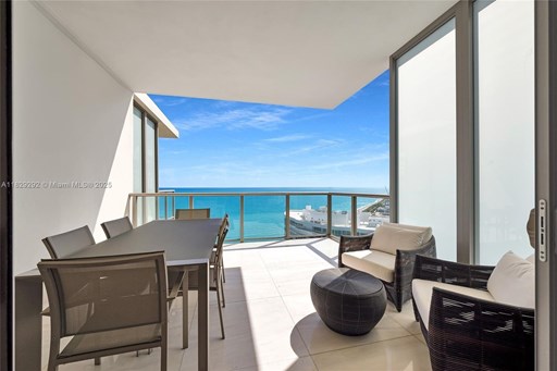 Collins Ave 9700