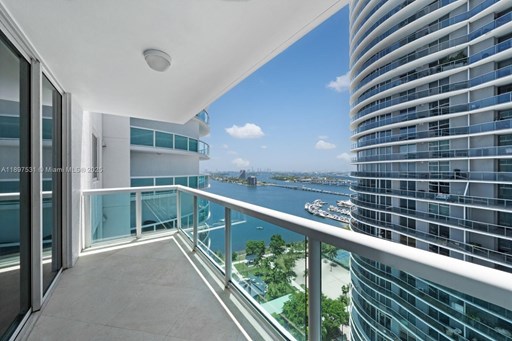 1800 N Bayshore Dr 1800