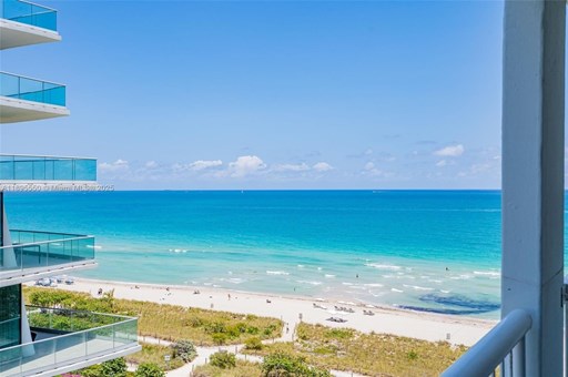 9341 Collins Ave 9300