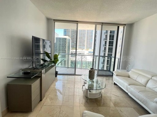 1050 Brickell Ave #1904 1000