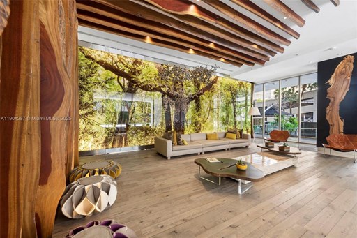 1010 Brickel Ave 1000