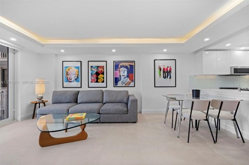 345 Ocean Dr 300