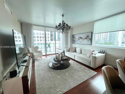 500 Brickell Ave #1410 500