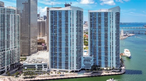 325 S Biscayne Blvd #3921 300