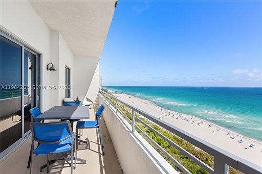 5555 Collins Ave #17J 5500