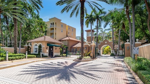 19655 E Country Club Dr #6207 19600