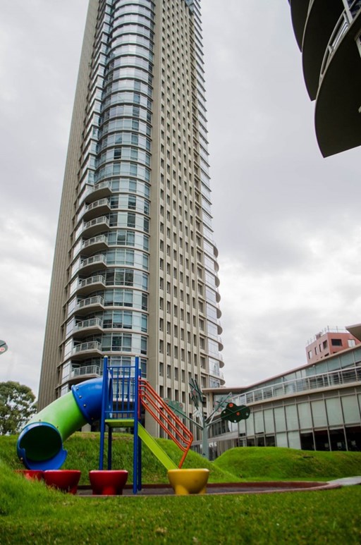 Azucena Villaflor 400