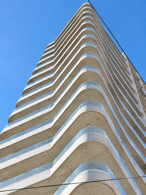 Av Maipu 1200