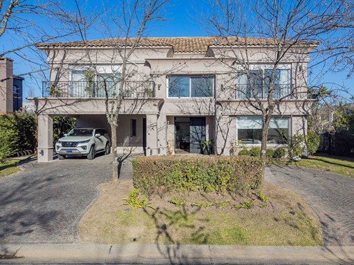 Glorietas Nordelta 100