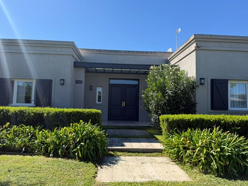 SAN MATIAS  AREA 4 700