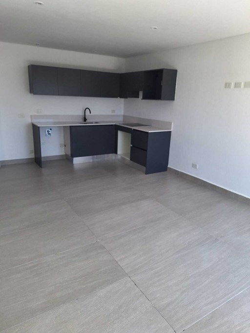 Colectora Norte Acceso Oeste, Gral. Rodríguez, Distrito T