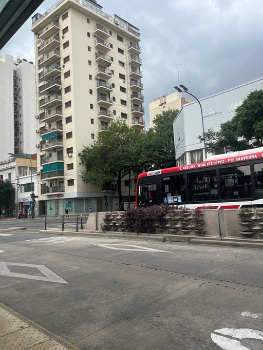 Av. Cabildo 3000