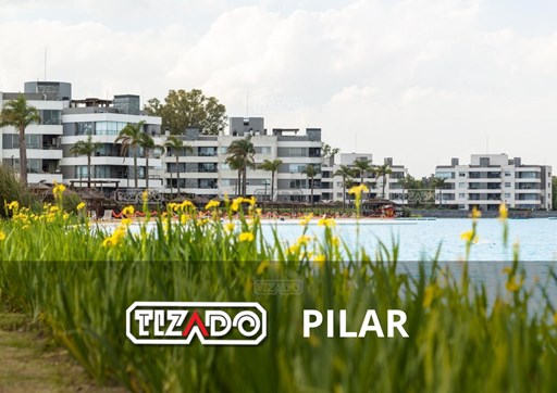 Lagoon Pilar. Calle Caamaño 1000