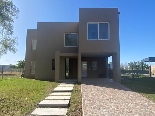 Santa Elena, Casa 669
